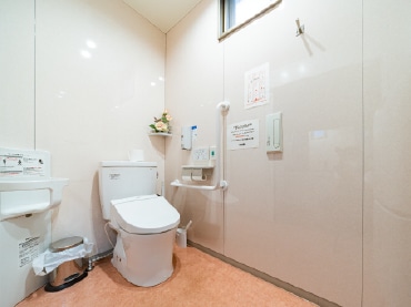 トイレ（バリアフリー）